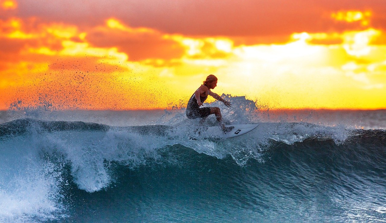 Imagem de um surfista